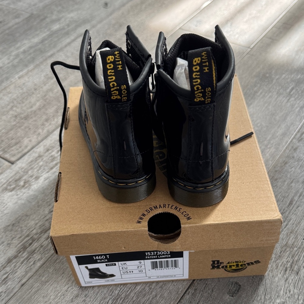 Dr. Martens Shiny Black Lace-Up Boots - Picture 3 of 6